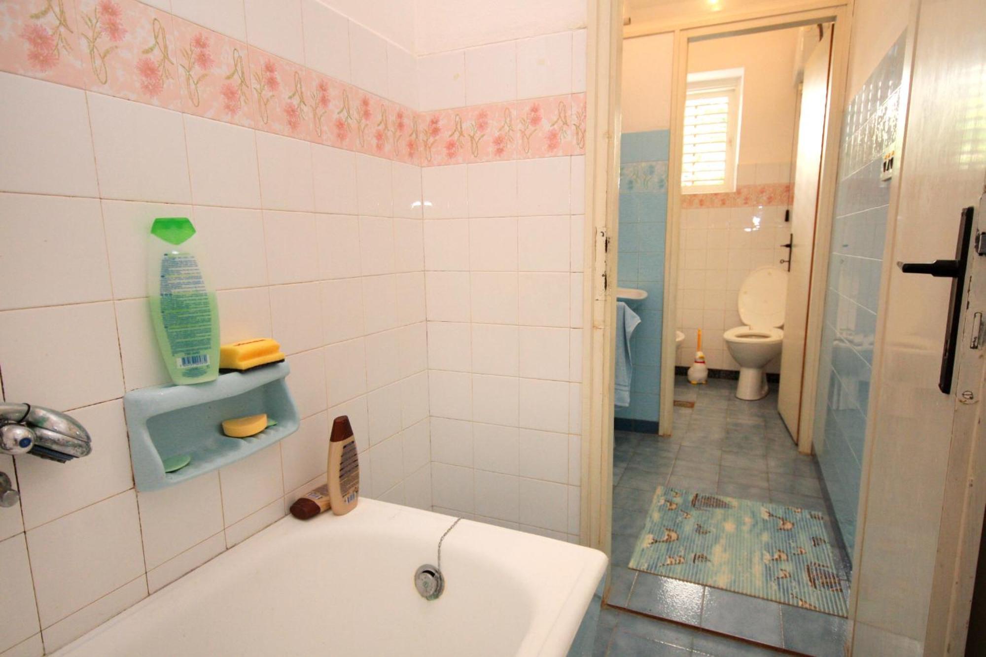 Apartments And Rooms With Parking Space Palit, Rab - 5061 Rum bild