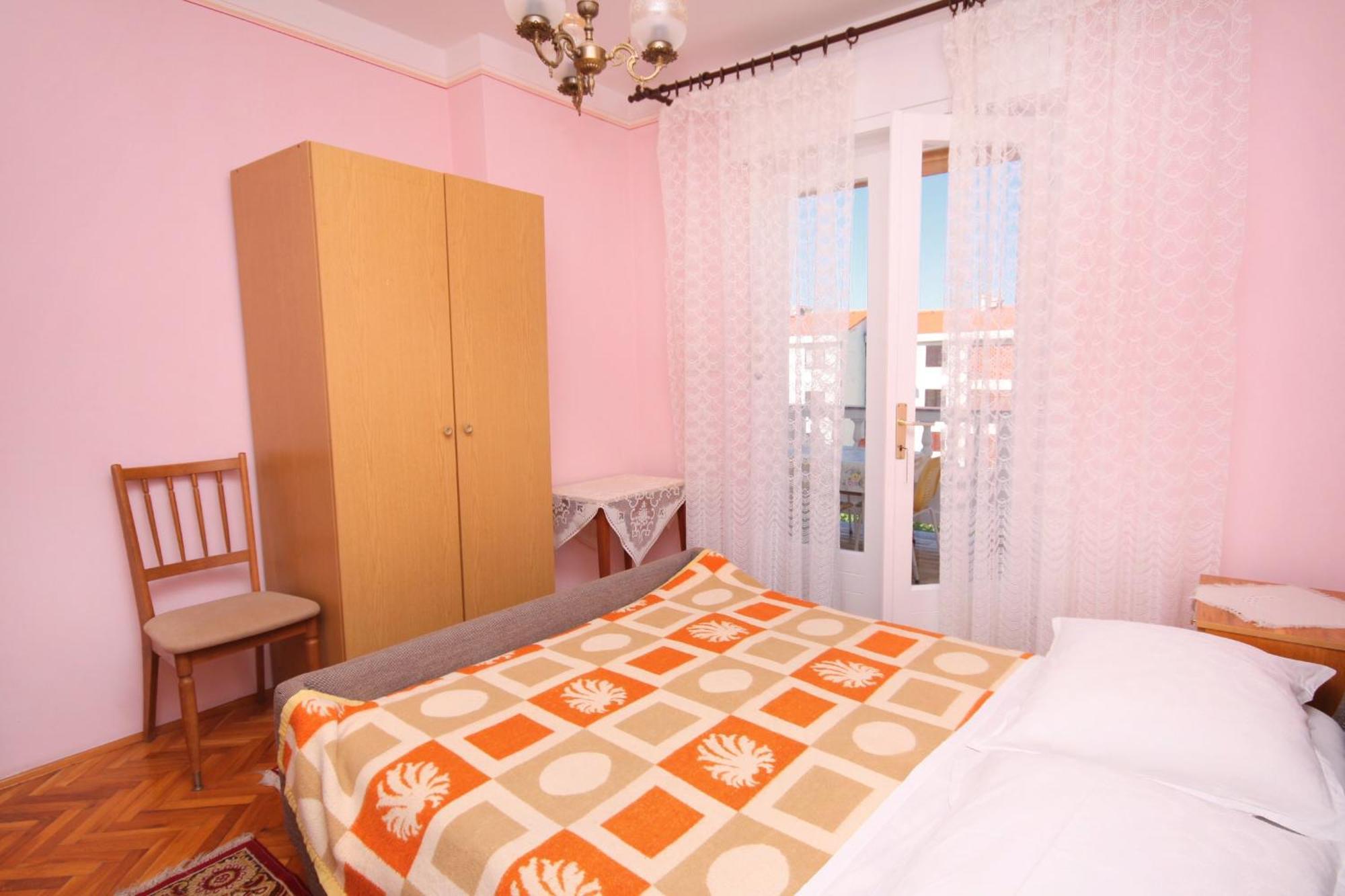 Apartments And Rooms With Parking Space Palit, Rab - 5061 Rum bild